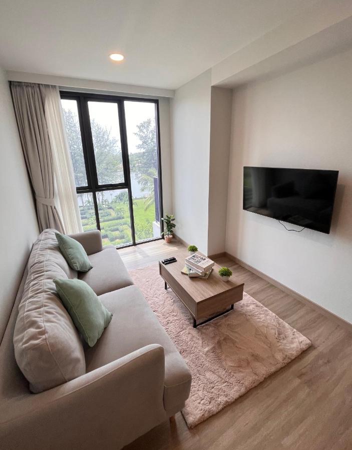 Sky Park Laguna 1Bdr Lake View Таланг Екстериор снимка